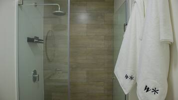 Apartment | Bathroom | Shower, free toiletries, towels, soap