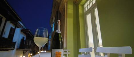 Bar (in der Unterkunft)