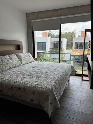 3 sovrum, strykjärn/strykbräda, wi-fi och sängkläder