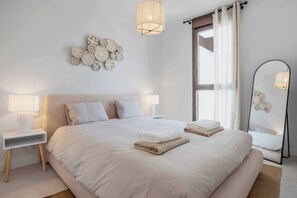 3 bedrooms, iron/ironing board, travel cot, WiFi