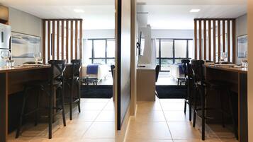 Apartment | Dining