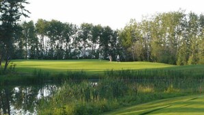 Golf - Aspen Cabin at Candle Lake Golf Resort (Candle Lake)