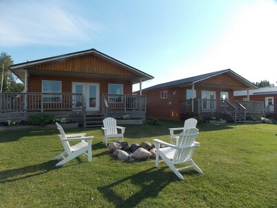 Candle Lake Golf Course - Spruce Cabin