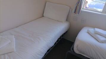 2 bedrooms, bed sheets