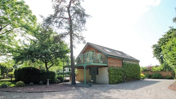 Cottage | Front of property