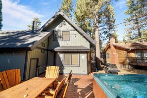 Terrace/patio - Sunset Chalet (Big Bear Lake)
