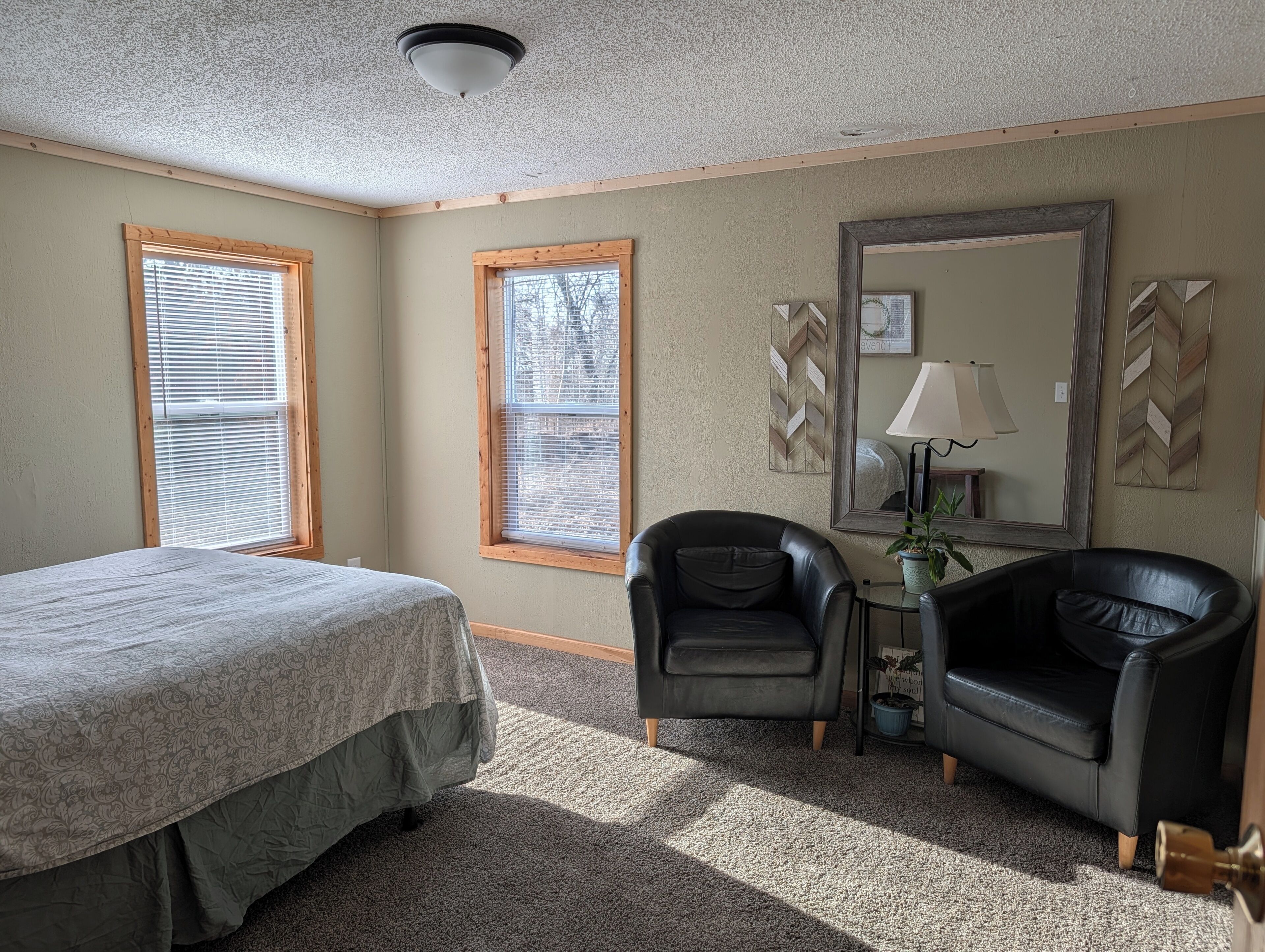 2 間睡房、床單