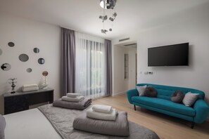 4 slaapkamers, een strijkplank/strijkijzer, wifi, beddengoed