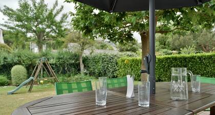 La Chevrière - Grande maison à 50m de la plage