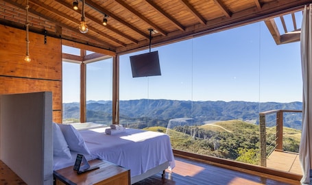 Basic Chalet. Cabana com vista panorâmica VST006