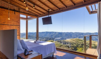 Cabana com vista panorâmica VST006