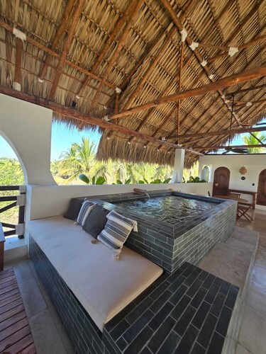 Selanna 8 Waning Moon