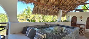 Selanna 8 Waning Moon