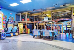 Spielezimmer