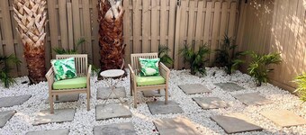 Coastal Countdown – Relaxed Townhome Near Beach & Rockets
