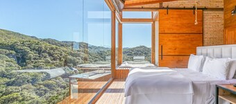 Incrível cabana vista da serra VST021