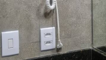 Eenvoudig appartement | Badkamer