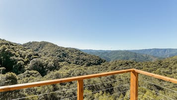 Chalet | Property grounds