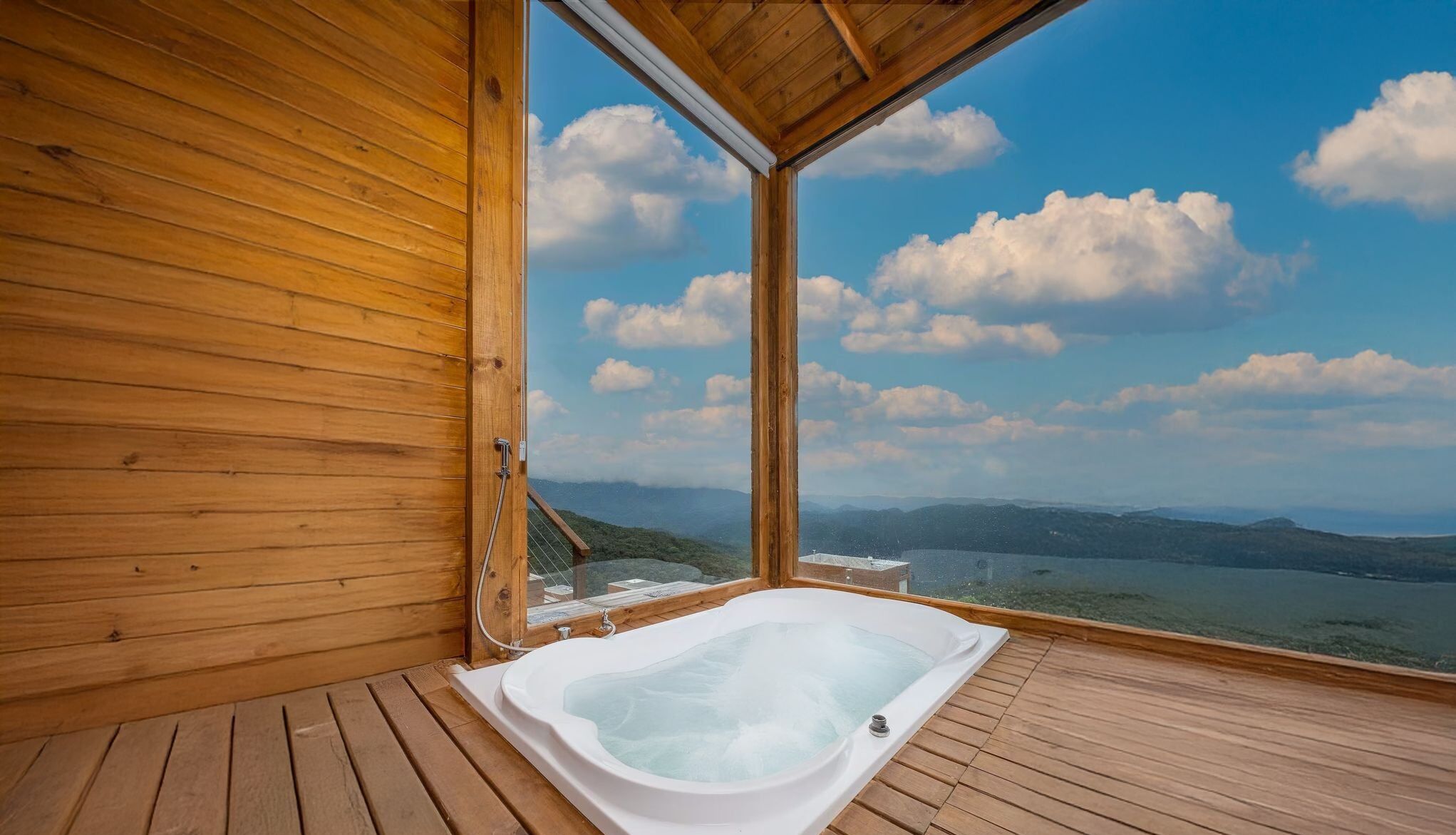 Basic Chalet | Interior