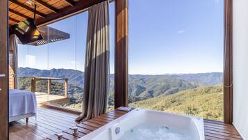 Basic Chalet | Interior