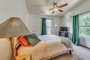 3 Schlafzimmer, Bügeleisen/Bügelbrett, Internetzugang, Bettwäsche