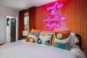 5 bedrooms, iron/ironing board, travel crib, free WiFi