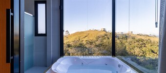 Cabana jacuzzi e vista montanhas VST031