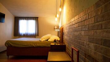 1 soverom, skrivebord, wi-fi og sengetøy