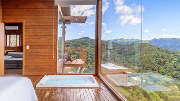 Basic Chalet | Interior