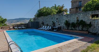 Quadruple with Ensuite Bathroom