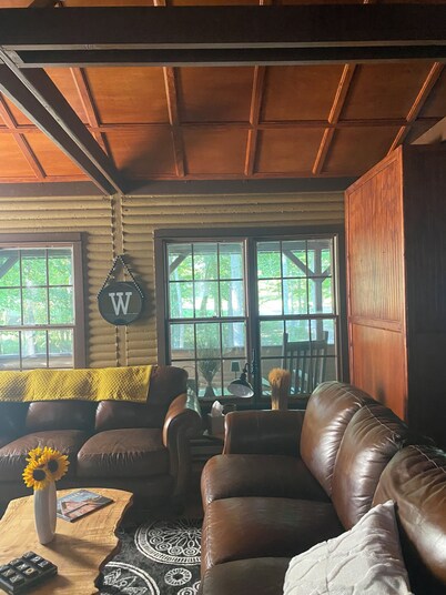 Woodland Retreat Cabin