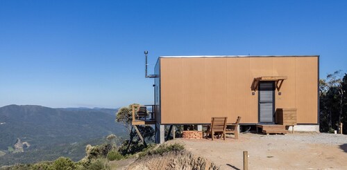 Cabana jacuzzi e vista na serra VST036