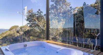 Cabana jacuzzi e vista na serra VST036