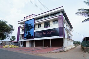 Exterior - Golden Crest Residences (Madikeri)