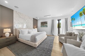 6 chambres, fer et planche à repasser, Wi-Fi gratuit, draps fournis