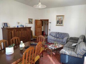 Interior - Elisa Maison (Santa Maria degli Angeli)