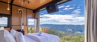 Cabana romântica vista na serra VST038