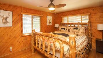 Cabin, 2 Bedrooms | Free WiFi