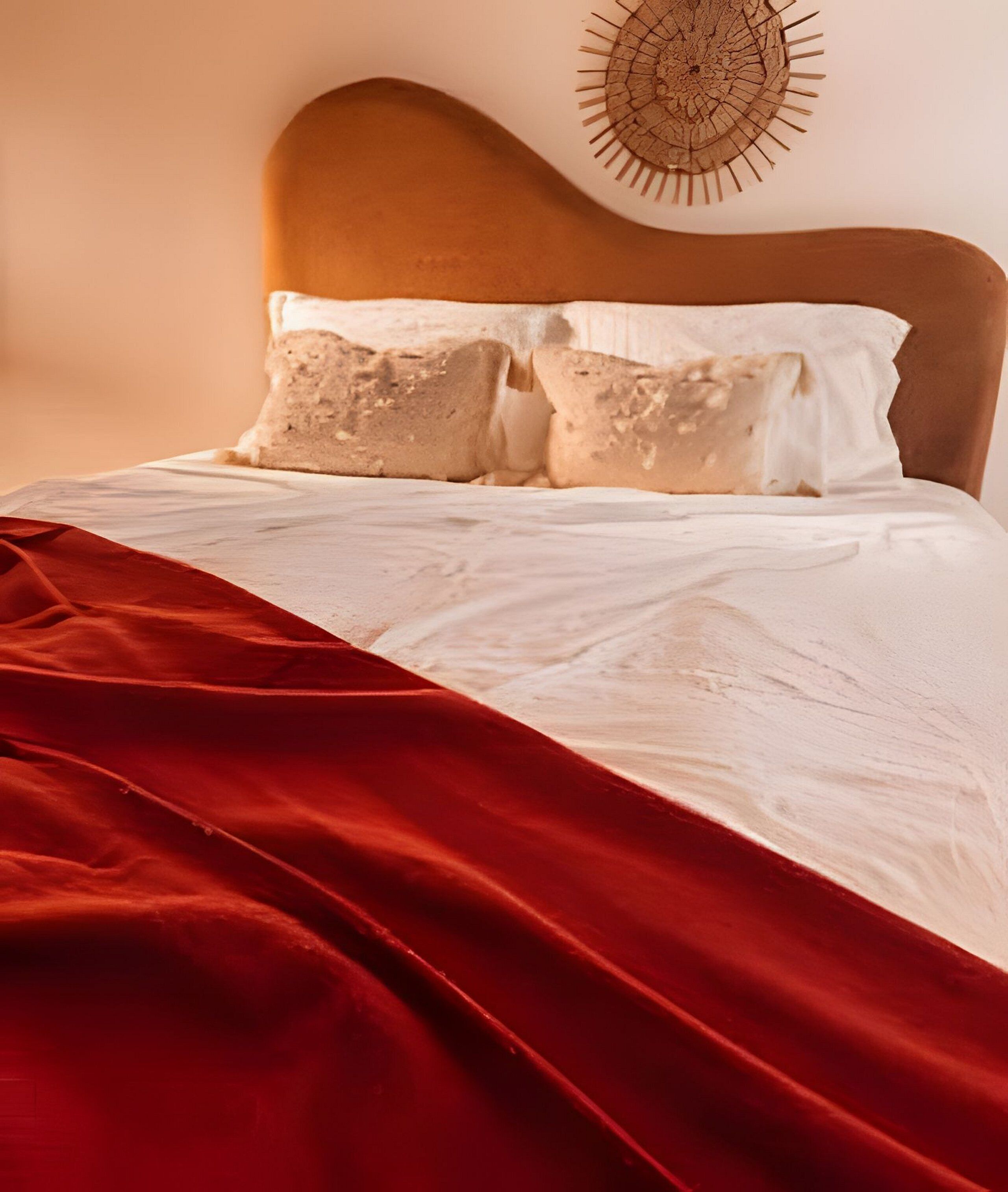 Chalet | Egyptian cotton sheets, premium bedding, pillow-top beds, minibar