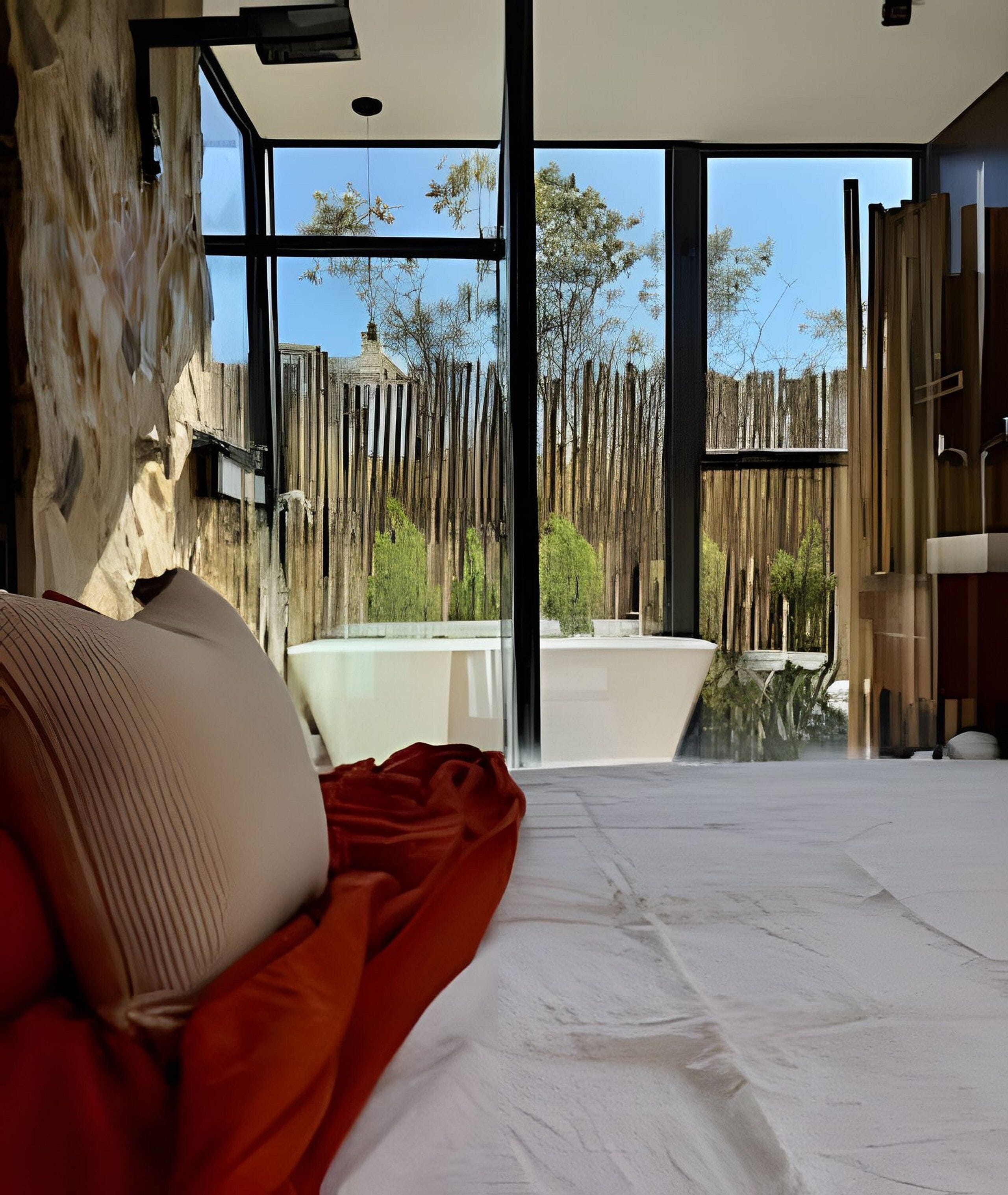 Deluxe Chalet | Egyptian cotton sheets, premium bedding, pillowtop beds, minibar