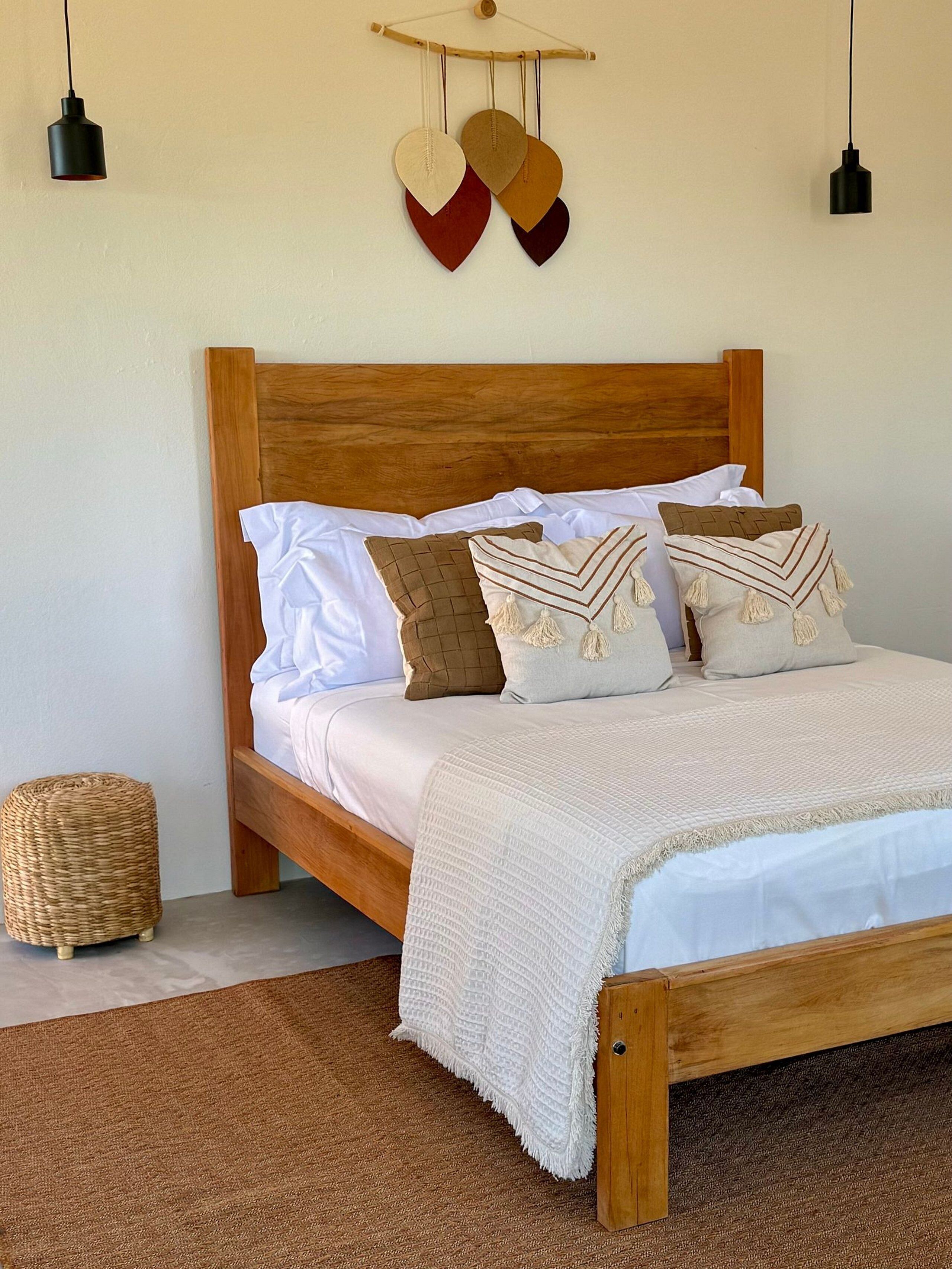Chalet | Egyptian cotton sheets, premium bedding, pillowtop beds, minibar