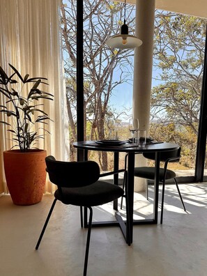 Bungalow | Dining - Villa Aruanda (Alto Paraíso de Goiás)