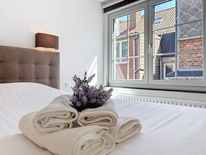 4 bedrooms, WiFi