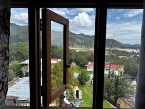 Panoramic Tree House, Mountain View | View from room