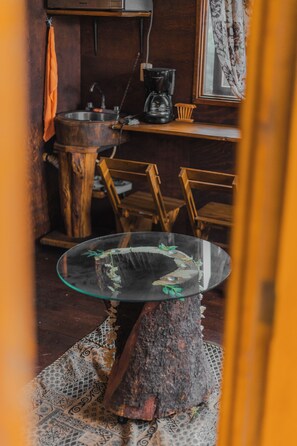 Panoramic Tree House, Mountain View | Dining room