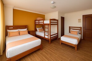 Quarto conforto, vista para a cidade | Wi-Fi de cortesia