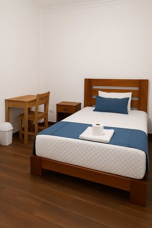 Quarto casal luxo, vista para a cidade | Wi-Fi de cortesia