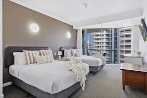 1 bedroom, in-room safe, iron/ironing board, free WiFi