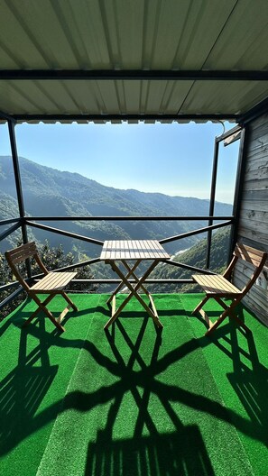 Comfort Suite, Balcony, Mountain View | Terrace/patio