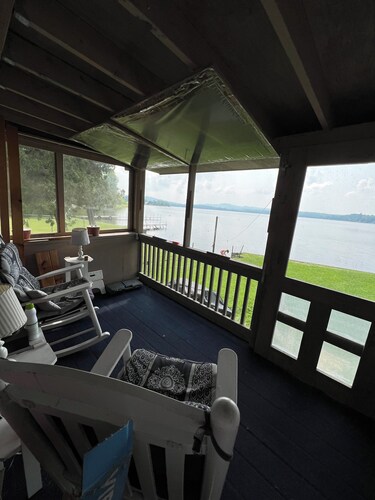 Charming 5-bedroom lake house on lake Salem in Derby, Vermont.
